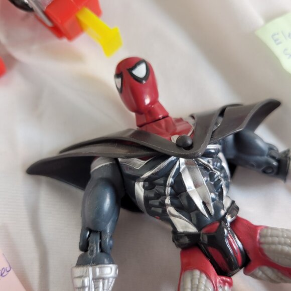 Spiderman Figure Lot of 6 NEAR MINT Venom Man-Spider Radioactive - Picture 16 of 16
